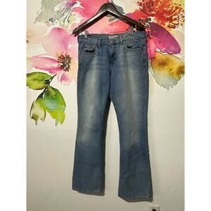 VINTAGE Levi’s 515 Jeans Womens 6 Long Blue Denim Bootcut Normcore Y2K Ladies